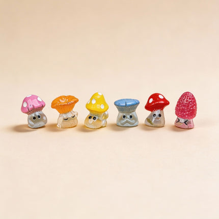 Nachtzwammetjes - Decoratieve mini paddenstoelen - Glow in the dark - 6 stuks - ↑ 2 cm
