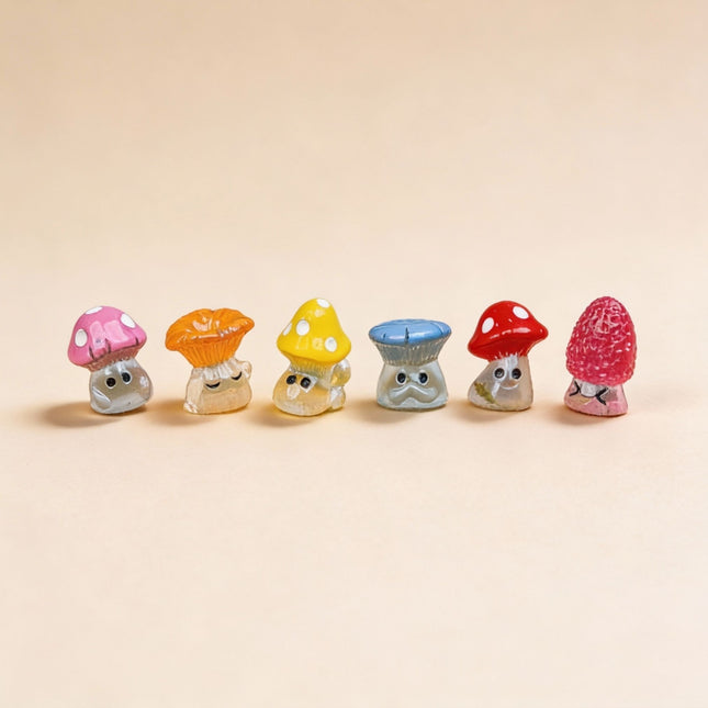 Nachtzwammetjes - Decoratieve mini paddenstoelen - Glow in the dark - 6 stuks - ↑ 2 cm