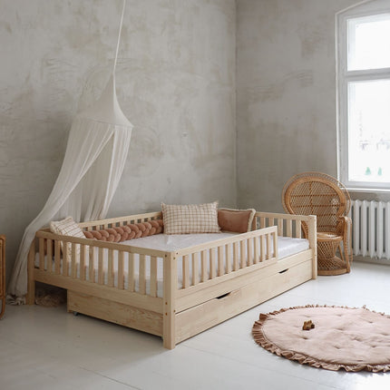 Woonhero peuterbed Stockholm - Railing 130cm - Twijfelaar 140x200 cm - Lade met extra slaapplek