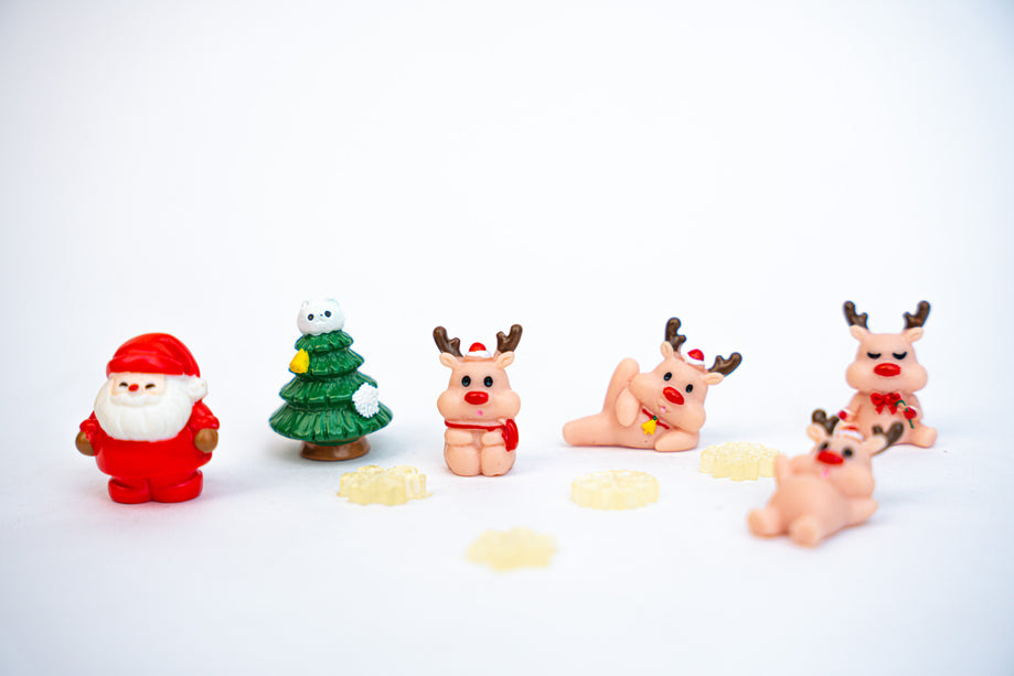 Reindeer Rush - Decoratieve miniatuur rendier set - 10 stuks - ↑ 1-3 cm