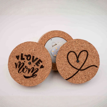 Persoonlijke LED kurk met gravering - 'LOVE MOM' of ♡